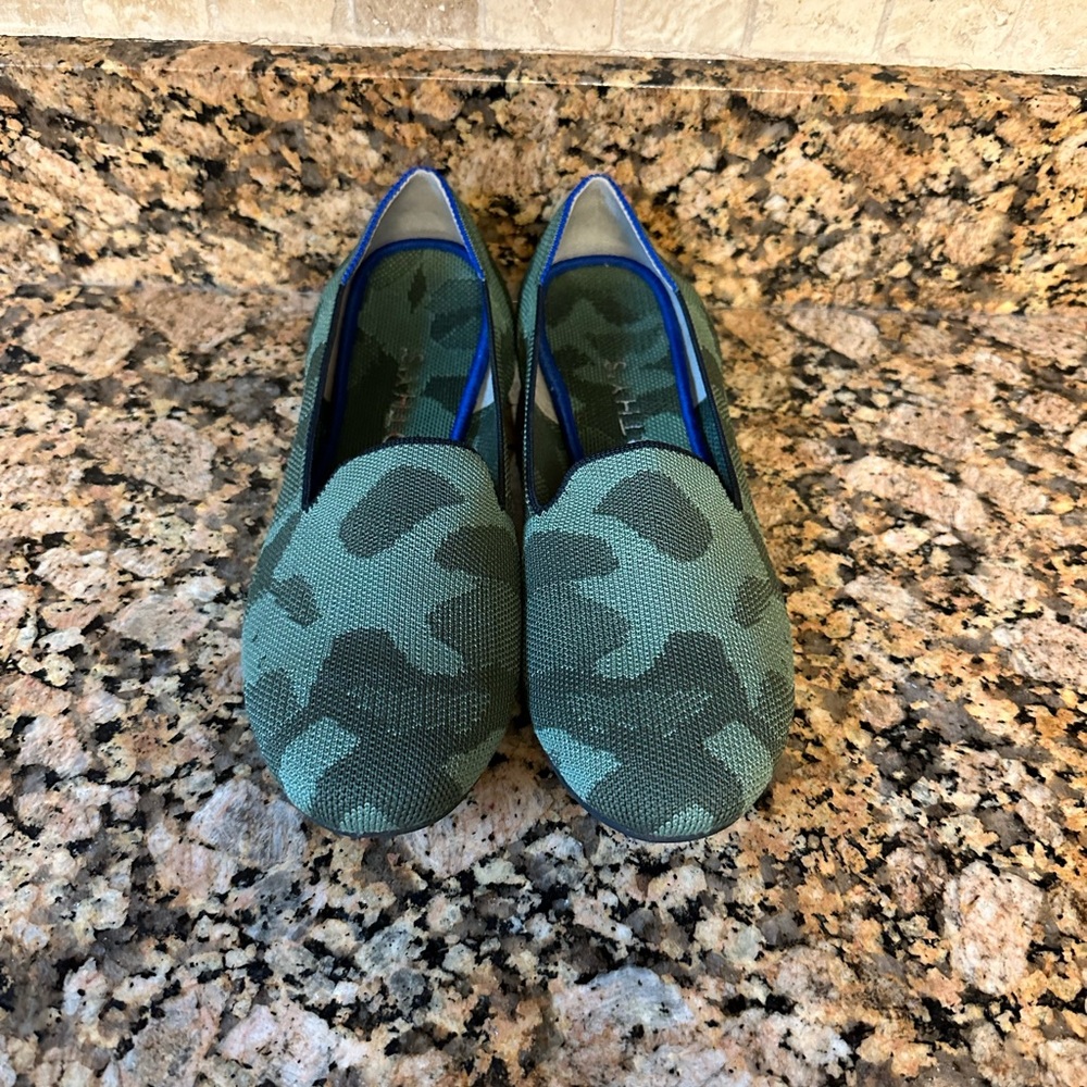 Rothy's The Loafer Womens Size 9.5 Olive Camo Green Round Toe Flat Shoes RETIRED